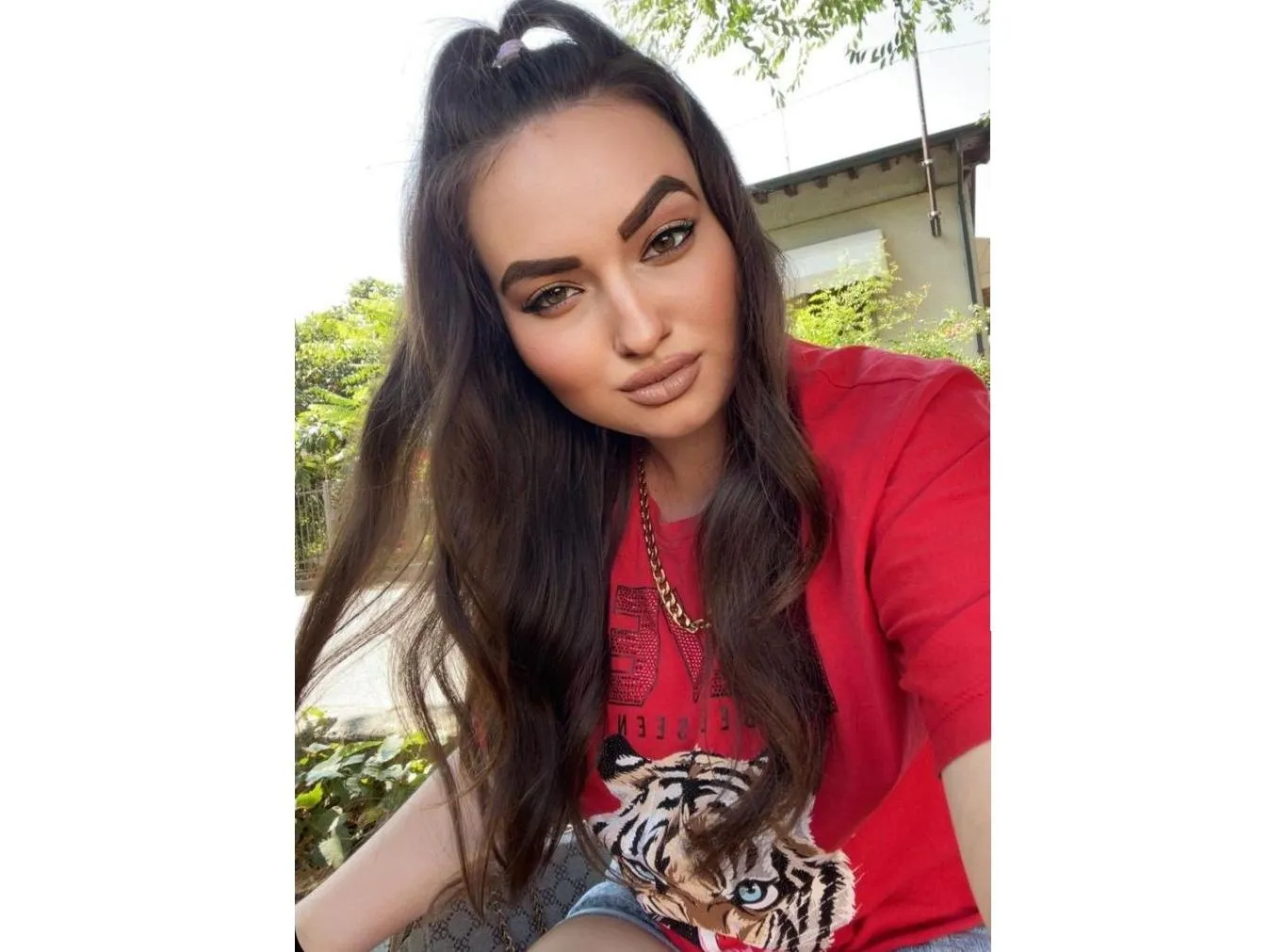 Viviennee profielfoto van cam model