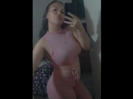 Imagen de perfil de modelo de cámara web de PerlaLopez19