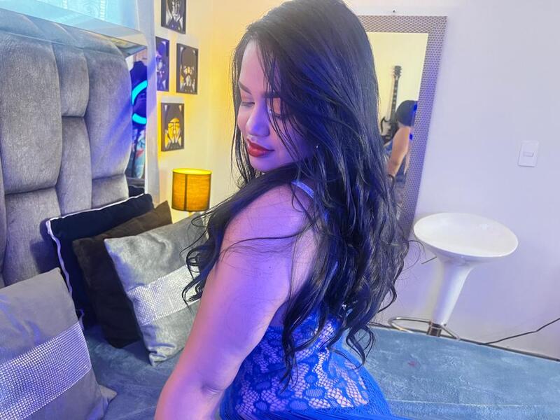 Performer CarolinaRouxs Photo 11