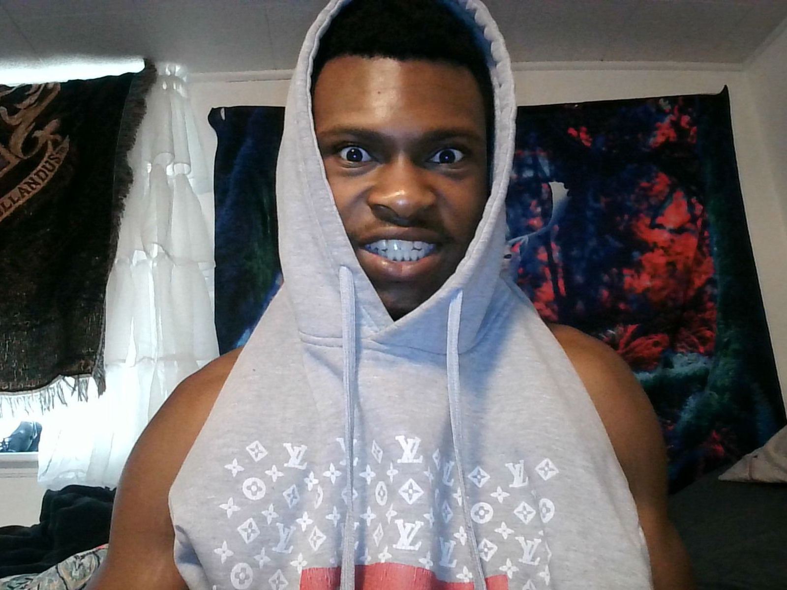 Image de profil du modèle de webcam Blackestboi