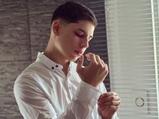 Imagen de perfil de modelo de cámara web de JonathanJoestar