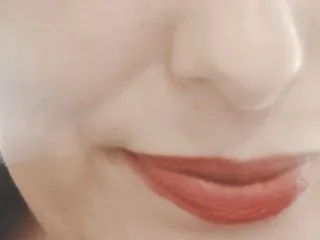 Image de profil du modèle de webcam AmbelInDisguise