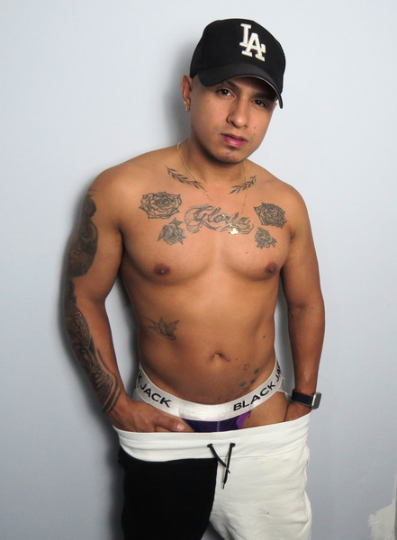 Performer JamieNavas19 Photo 6