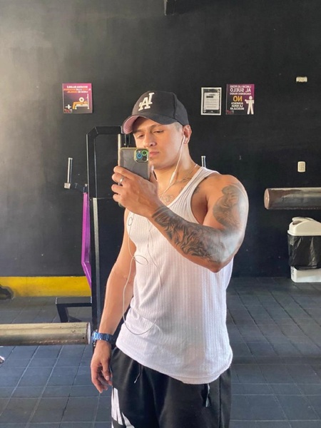 Performer JamieNavas19 Photo 10