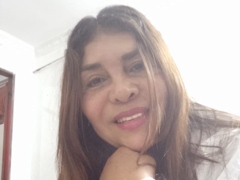 DevaMilf profielfoto van cam model