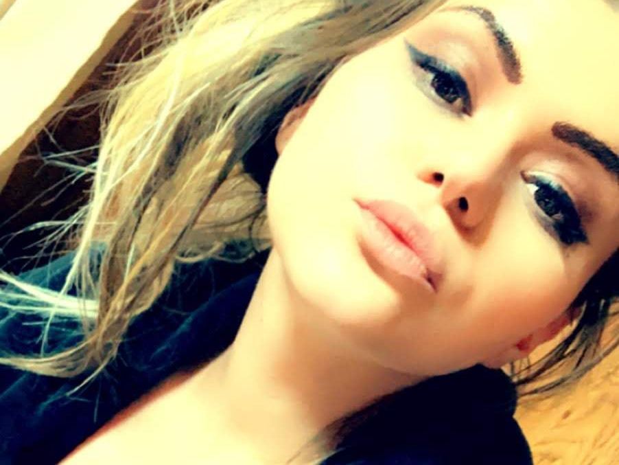 MilaMooreXX cam model profile picture