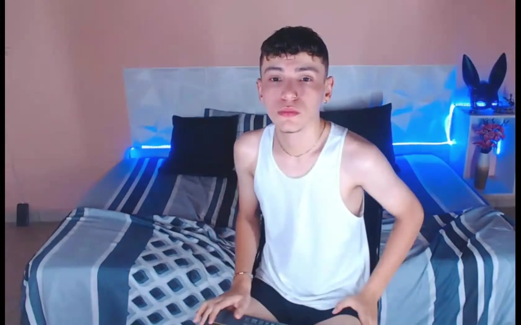 Artiest StewardSummers Video 1