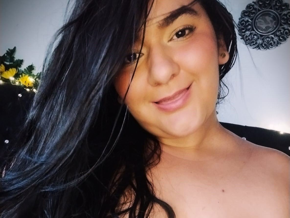 AbbyRoouss profielfoto van cam model