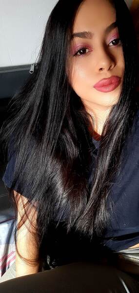 Performer EmilySpenceer Photo 4