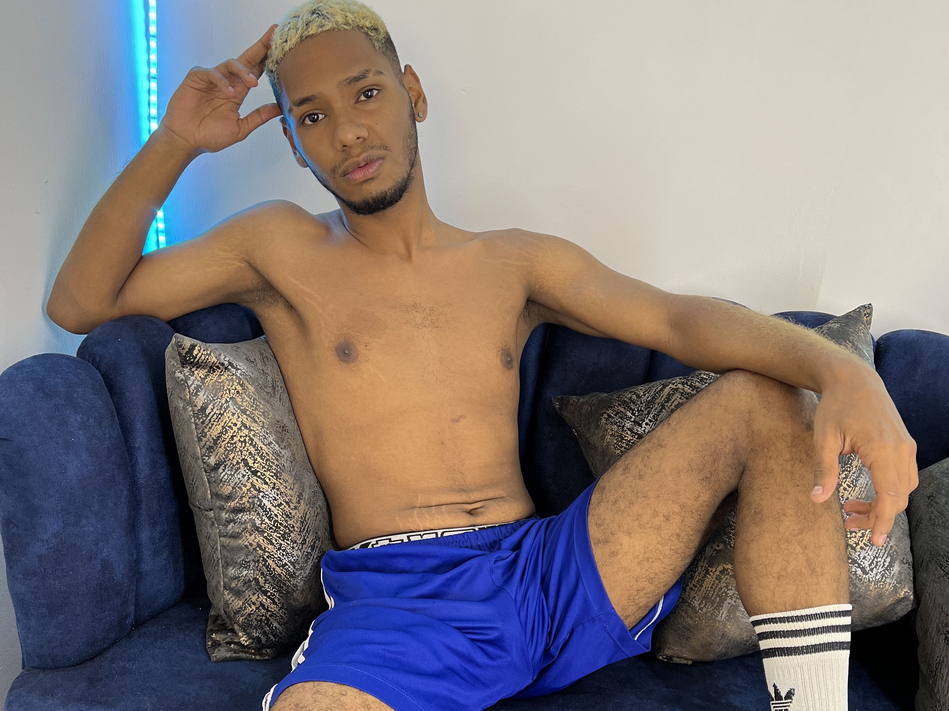 OliverDave Profilbild des Cam-Modells