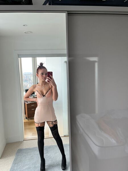 Performer TRINITYTRINITY Photo 4