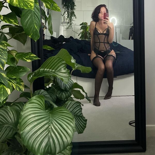 Performer TRINITYTRINITY Photo 9