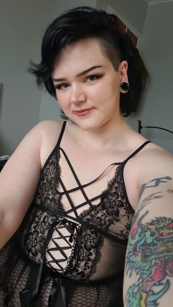 Performer TheGoddessAndro Photo 2