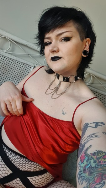 Performer TheGoddessAndro Photo 3