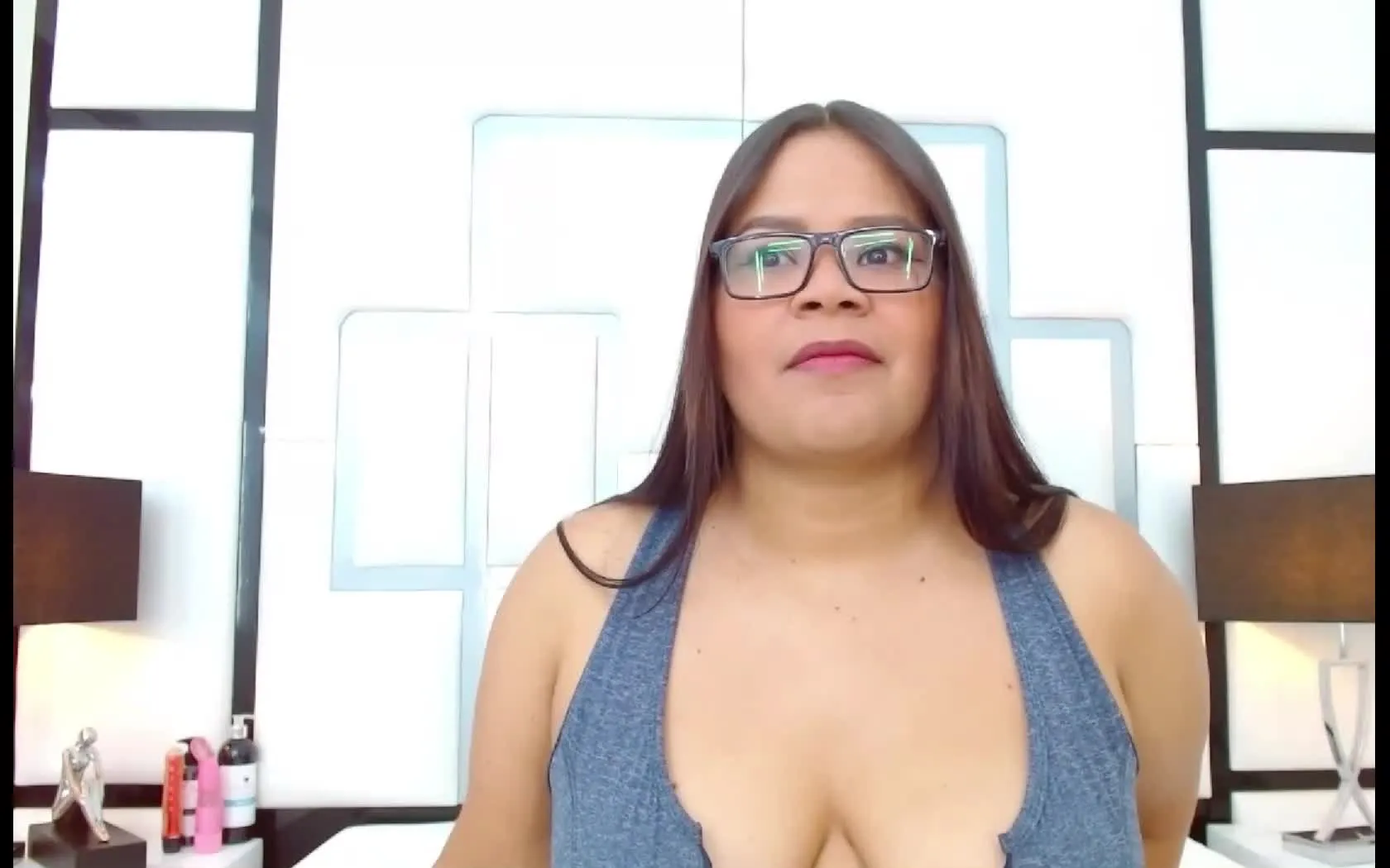 Interprète AnnaHillSt Vidéo 1