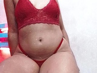 Imagen de perfil de modelo de cámara web de CastleBeauty