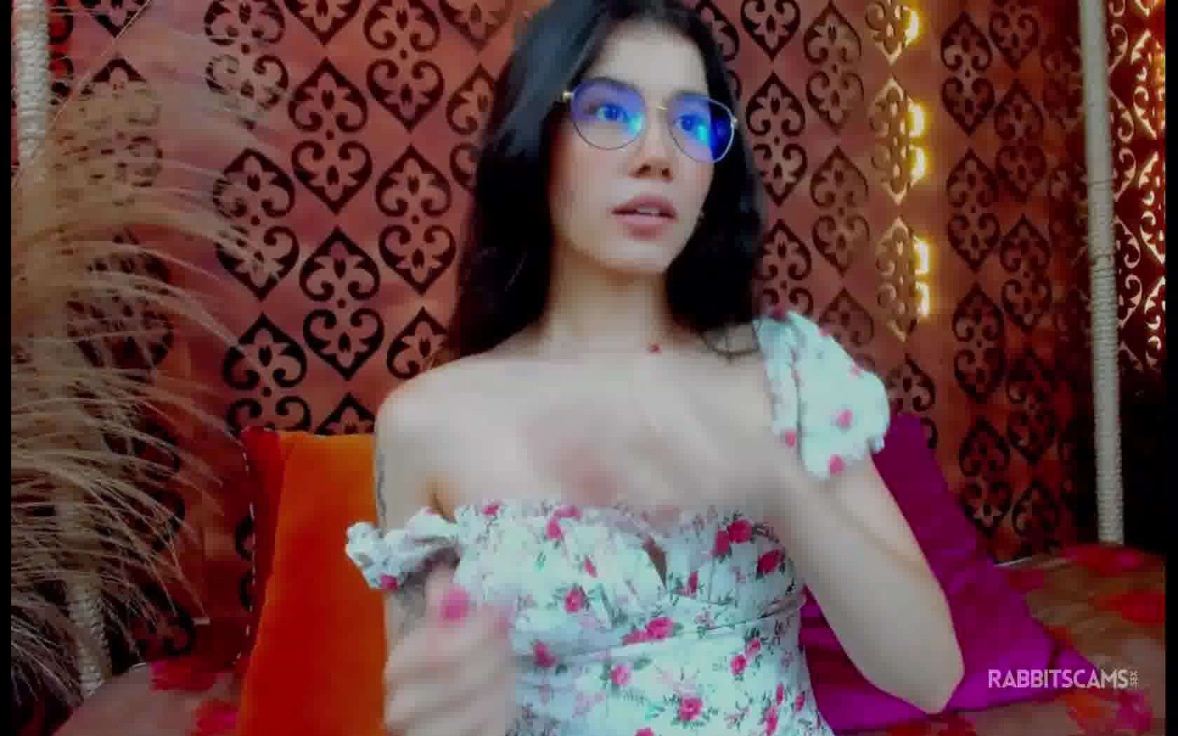 Artist EmmaWollf Video 1