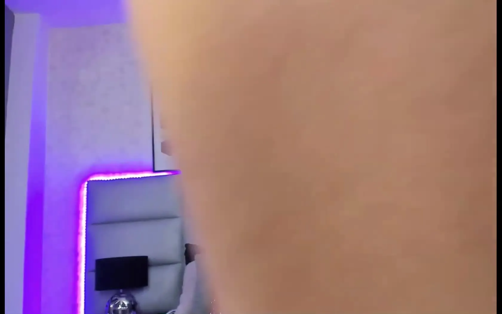 Artiest MiaLorents Video 1