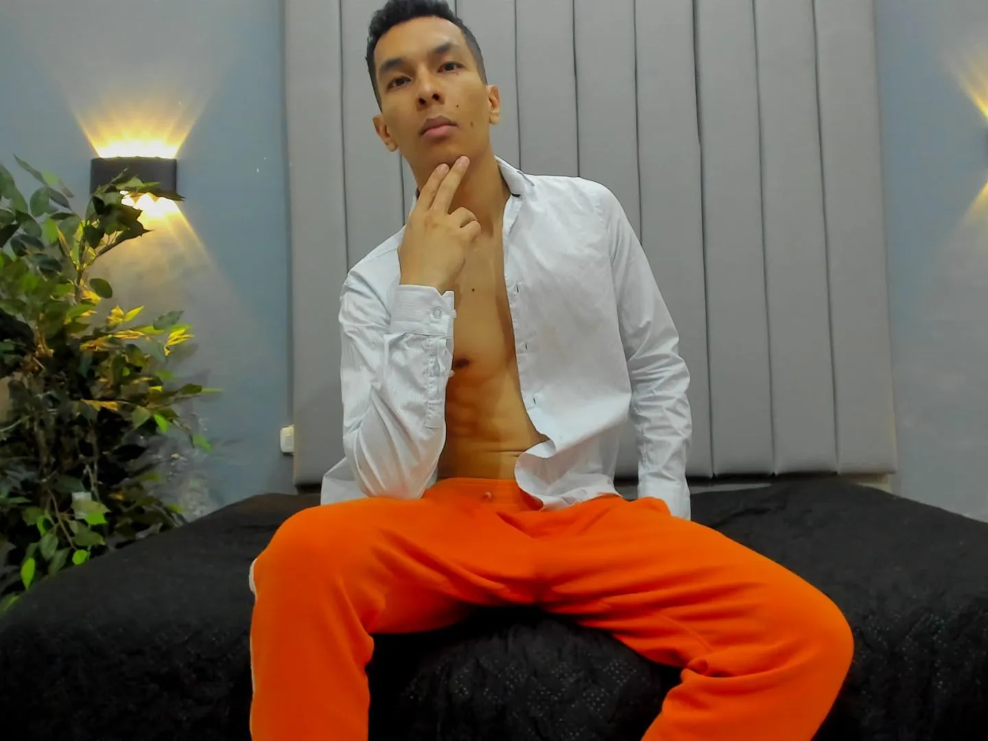 Imagen de perfil de modelo de cámara web de YasuoLord