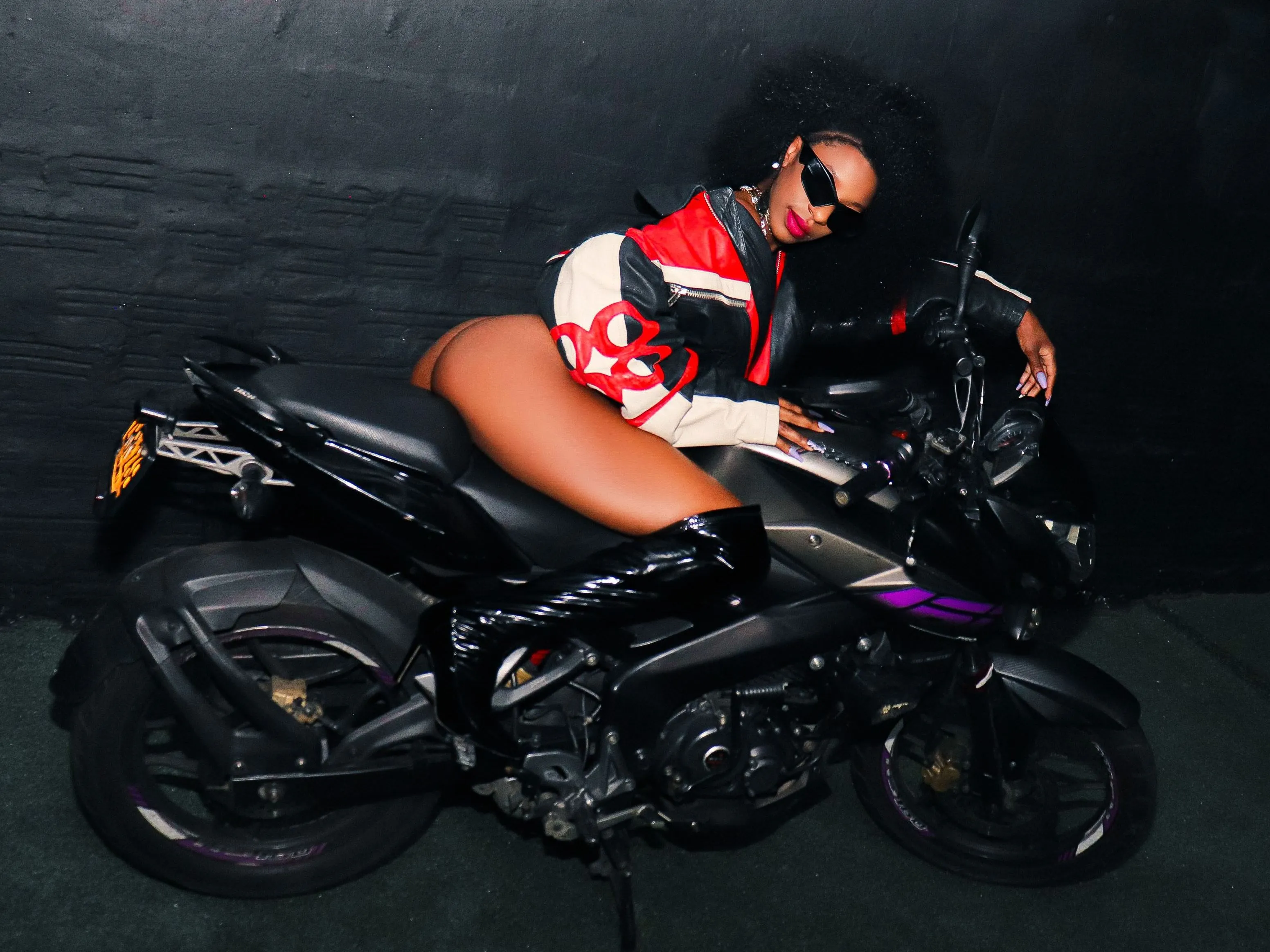 KahannaMontrese immagine del profilo del modello di cam