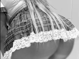 Blondebaddie22 cam model profile picture