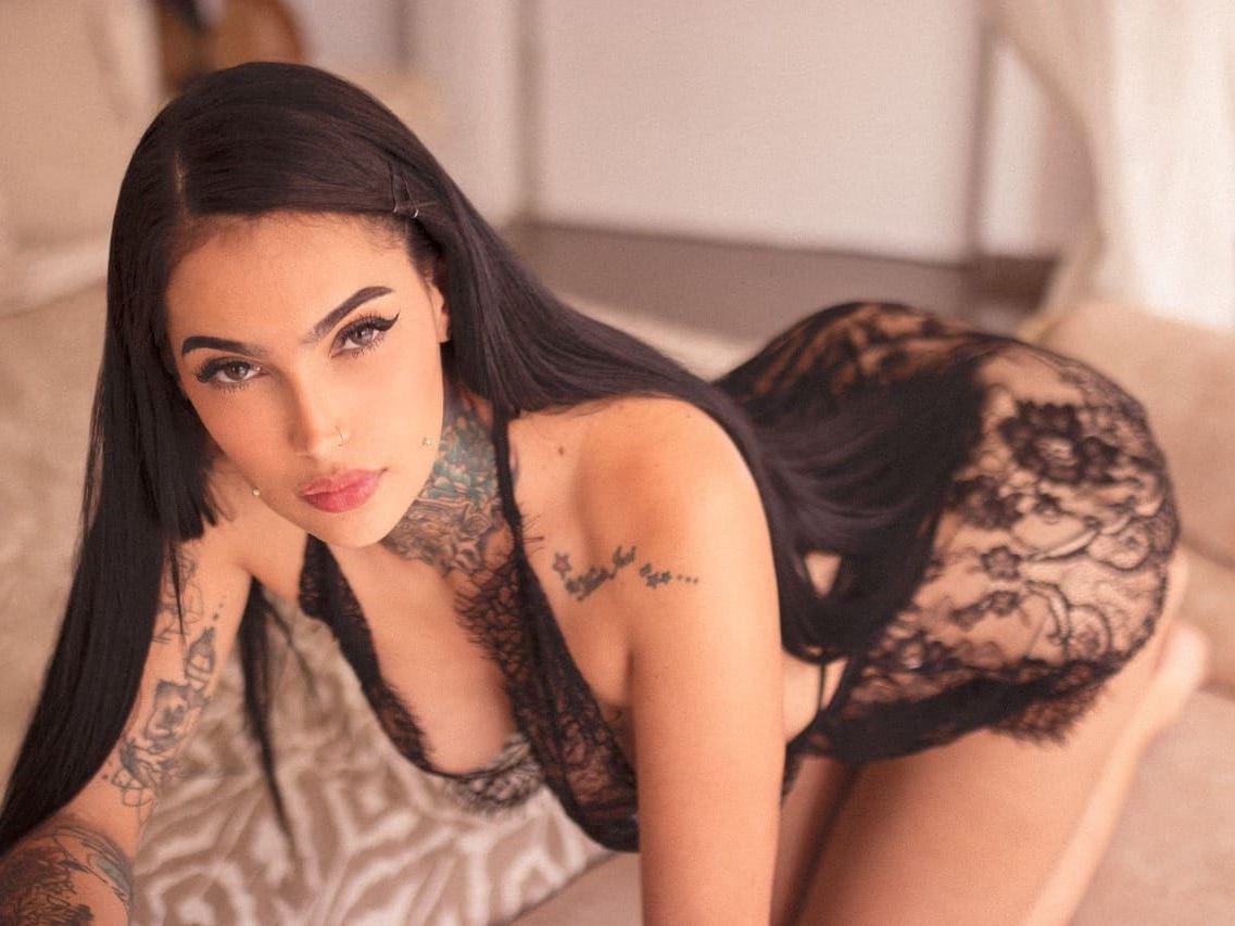 Imagen de perfil de modelo de cámara web de EmmaThompsen