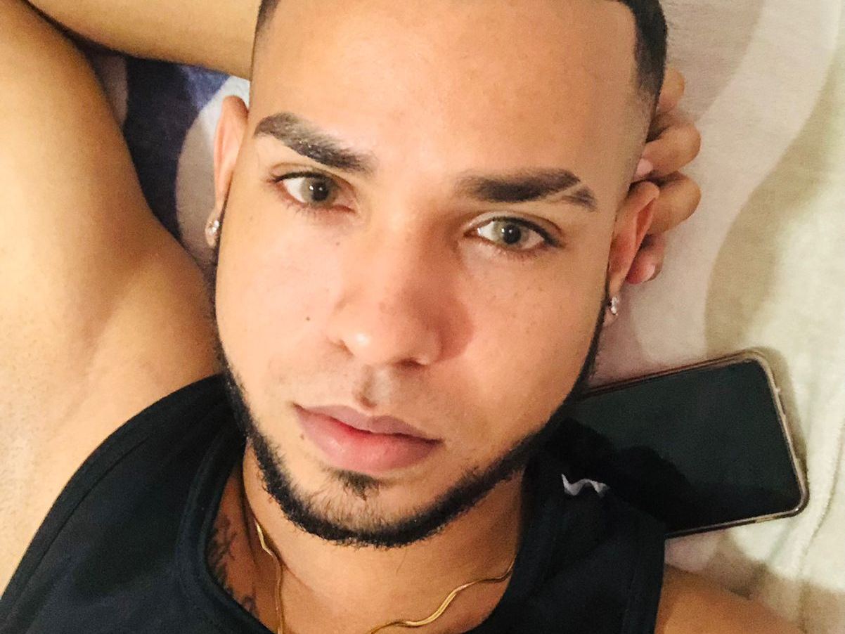 Foto de perfil de modelo de webcam de duobighot