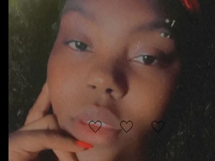 Profilbilde av HoneyTrap19 webkamera modell