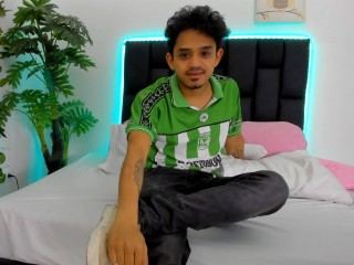 Imagen de perfil de modelo de cámara web de Dwayne707