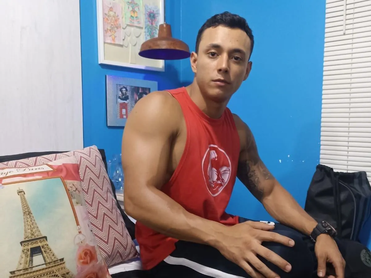Foto de perfil de modelo de webcam de Oliver100