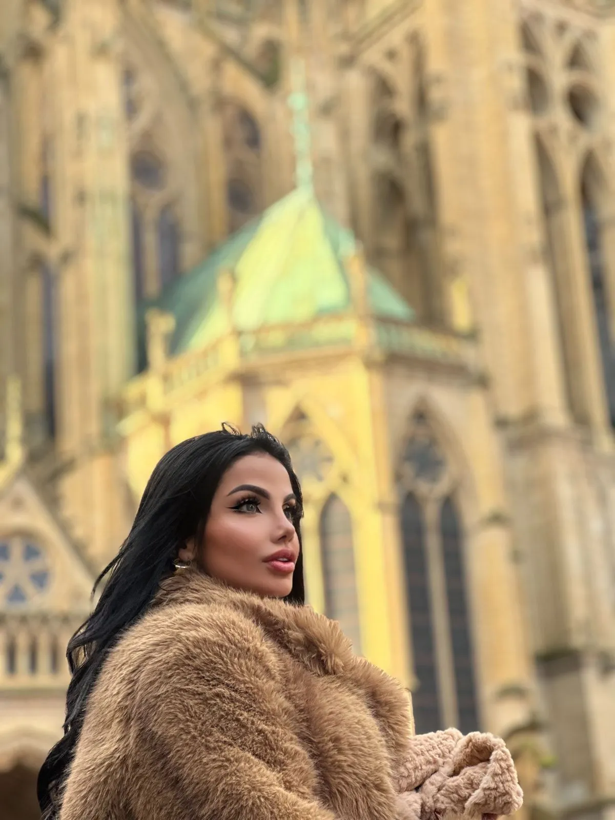 Interprete LucyHills39 Foto 2