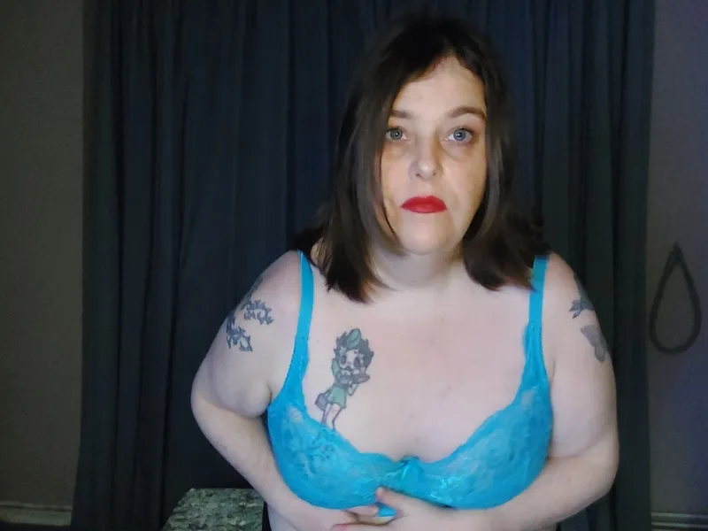 Artist BritishCourtneyMILF Foto 4