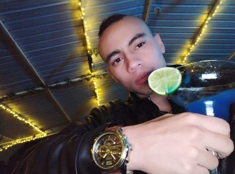 Performer ThaylerVega Photo 3