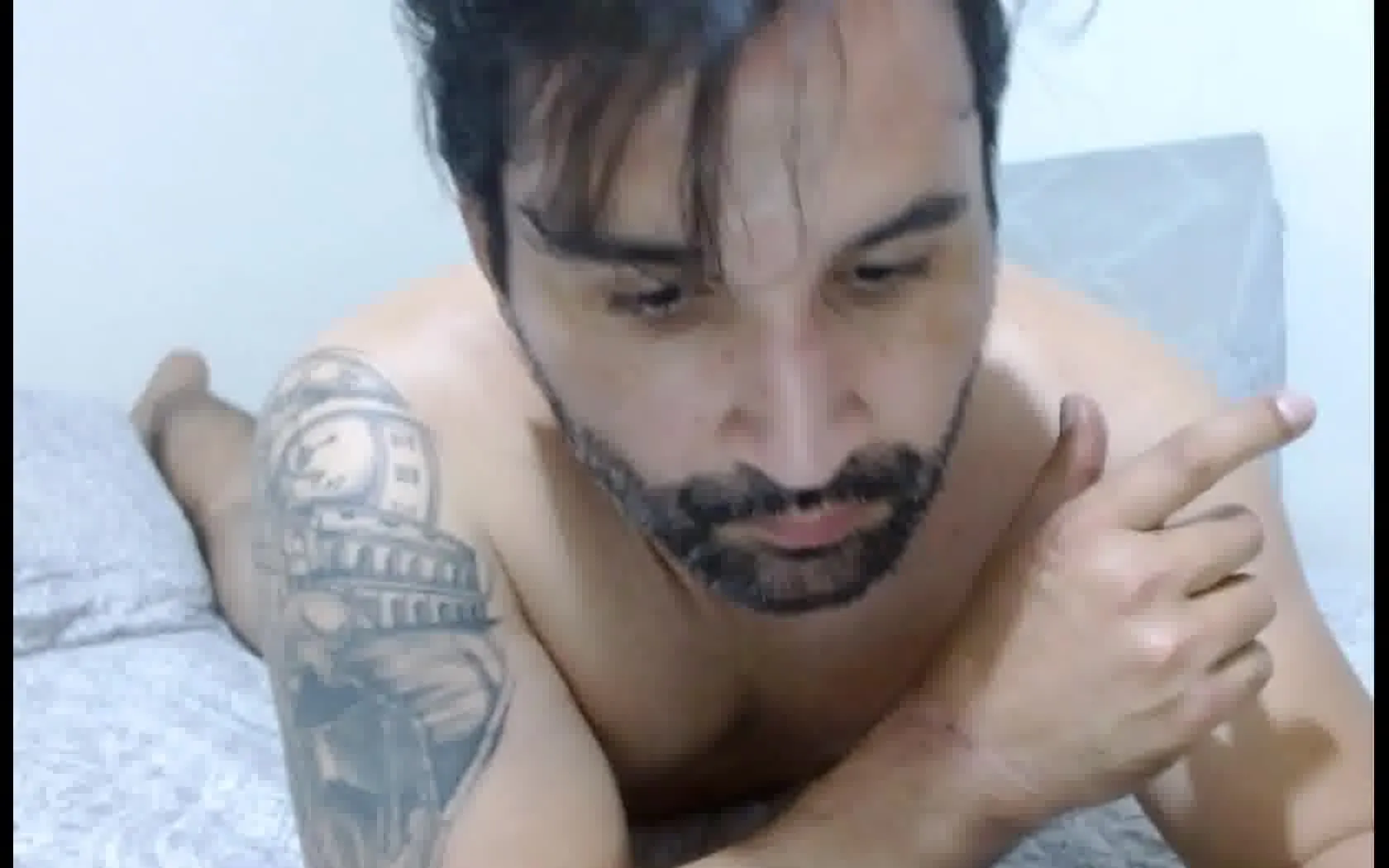 Intérprete Eroz18 Video 1