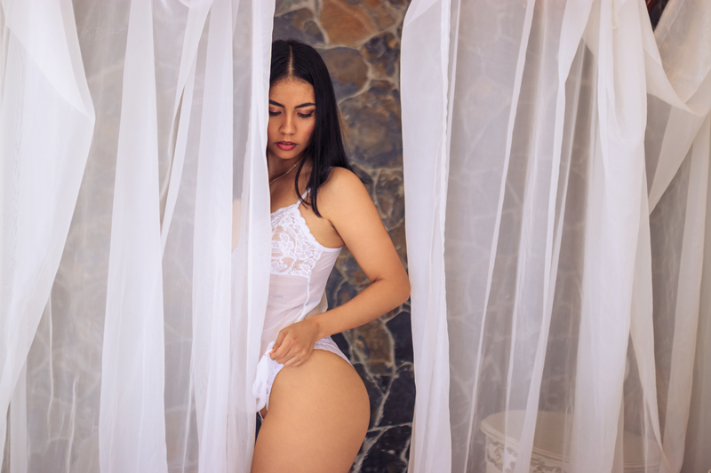 Performer Alessavega Photo 8