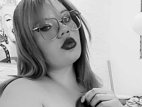 Foto de perfil de modelo de webcam de sharasexx