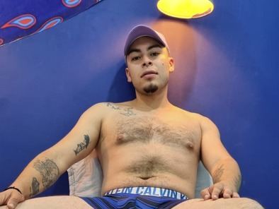 Imagen de perfil de modelo de cámara web de Larryy999