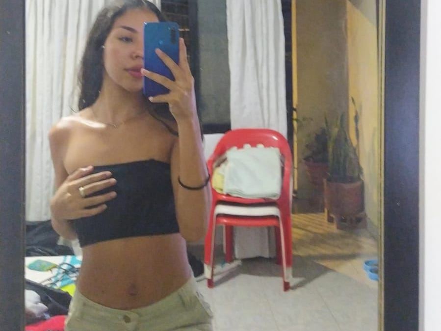 SexyBrenda18 profilbild på webbkameramodell 