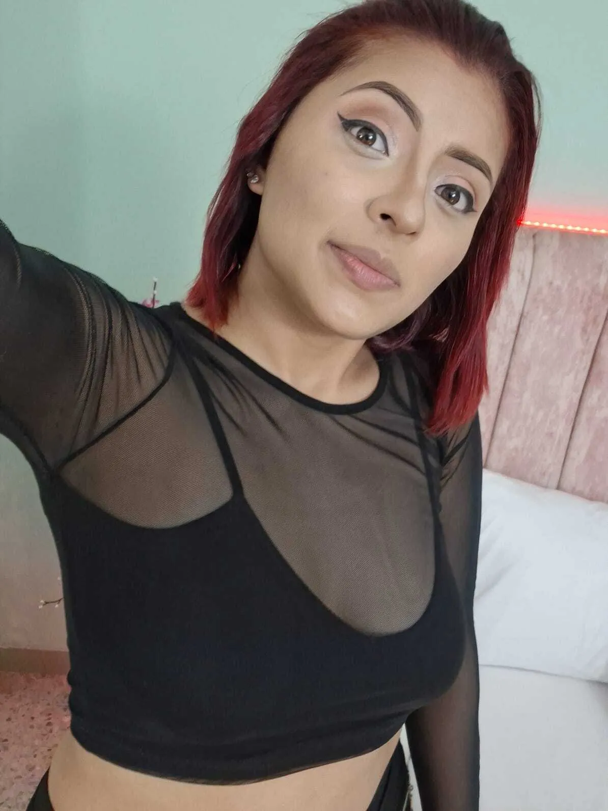 Interprete LizMonrou Foto 1