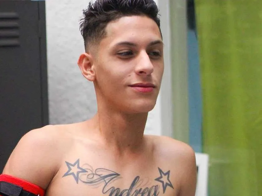 Aaronduque profielfoto van cam model