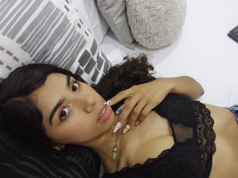 Interprete AdaXHott Foto 7