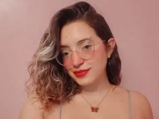 Imagen de perfil de modelo de cámara web de LovelyMia99