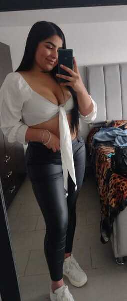 Artist miaacarvajal Foto 2