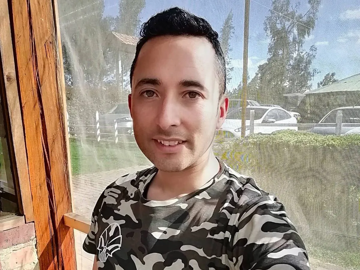 dominick6x6x6 Profilbild des Cam-Modells