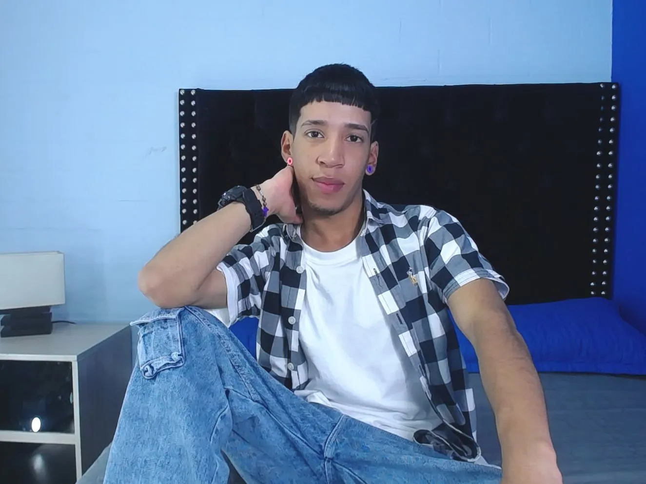 Foto de perfil de modelo de webcam de LukasQuintero