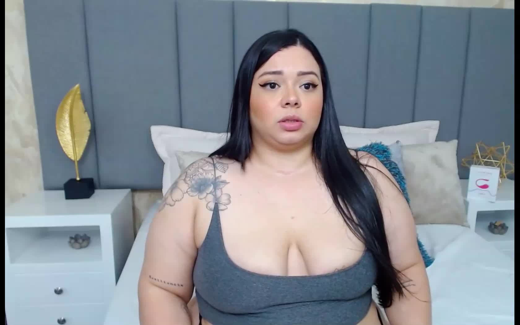Artiest CloeConnelly Video 1