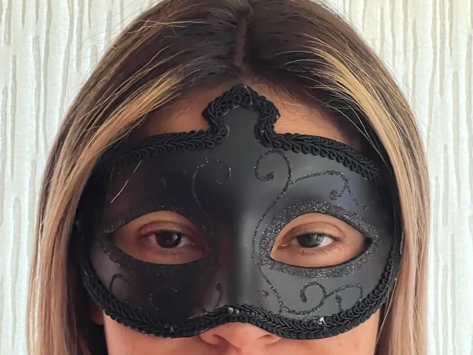 MelanieRussoZuca profilbild på webbkameramodell