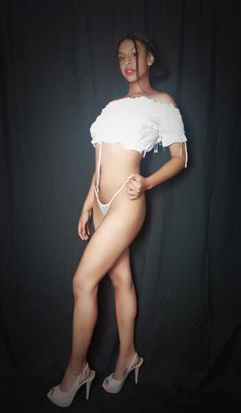 Artist TaraBrown Foto 8