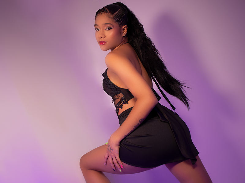 Interprete AishaWest Foto 11