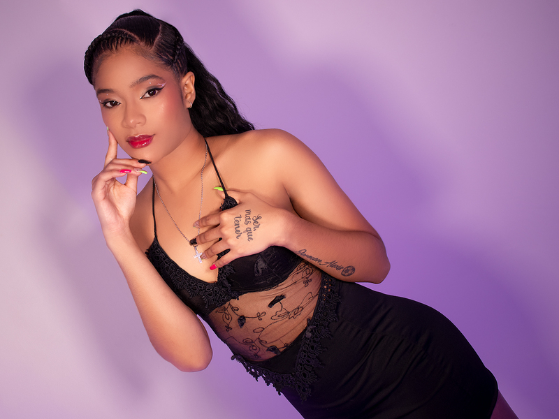 Interprete AishaWest Foto 8